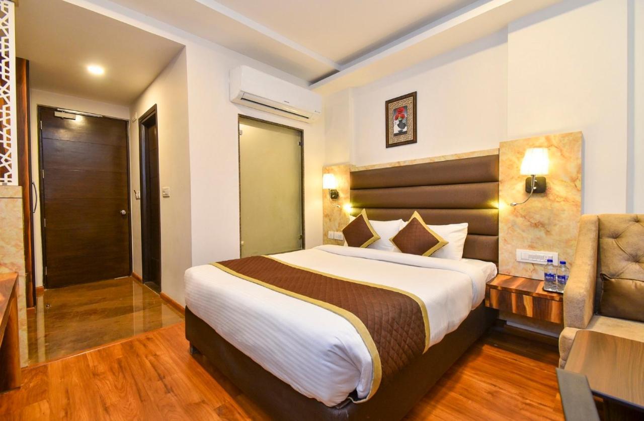 Hotel Suncity Plaza, Sitapura, Jaipur Rum bild