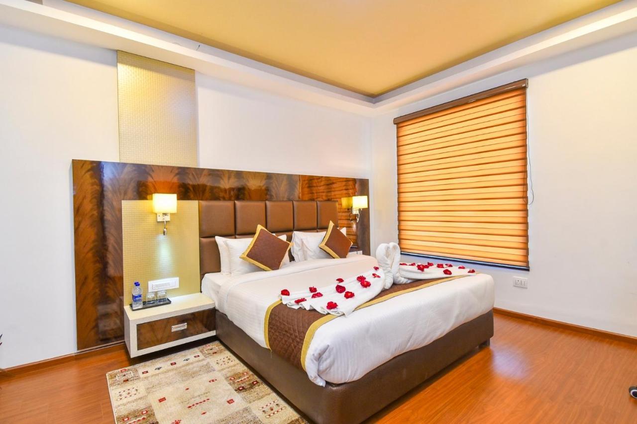 Hotel Suncity Plaza, Sitapura, Jaipur Rum bild